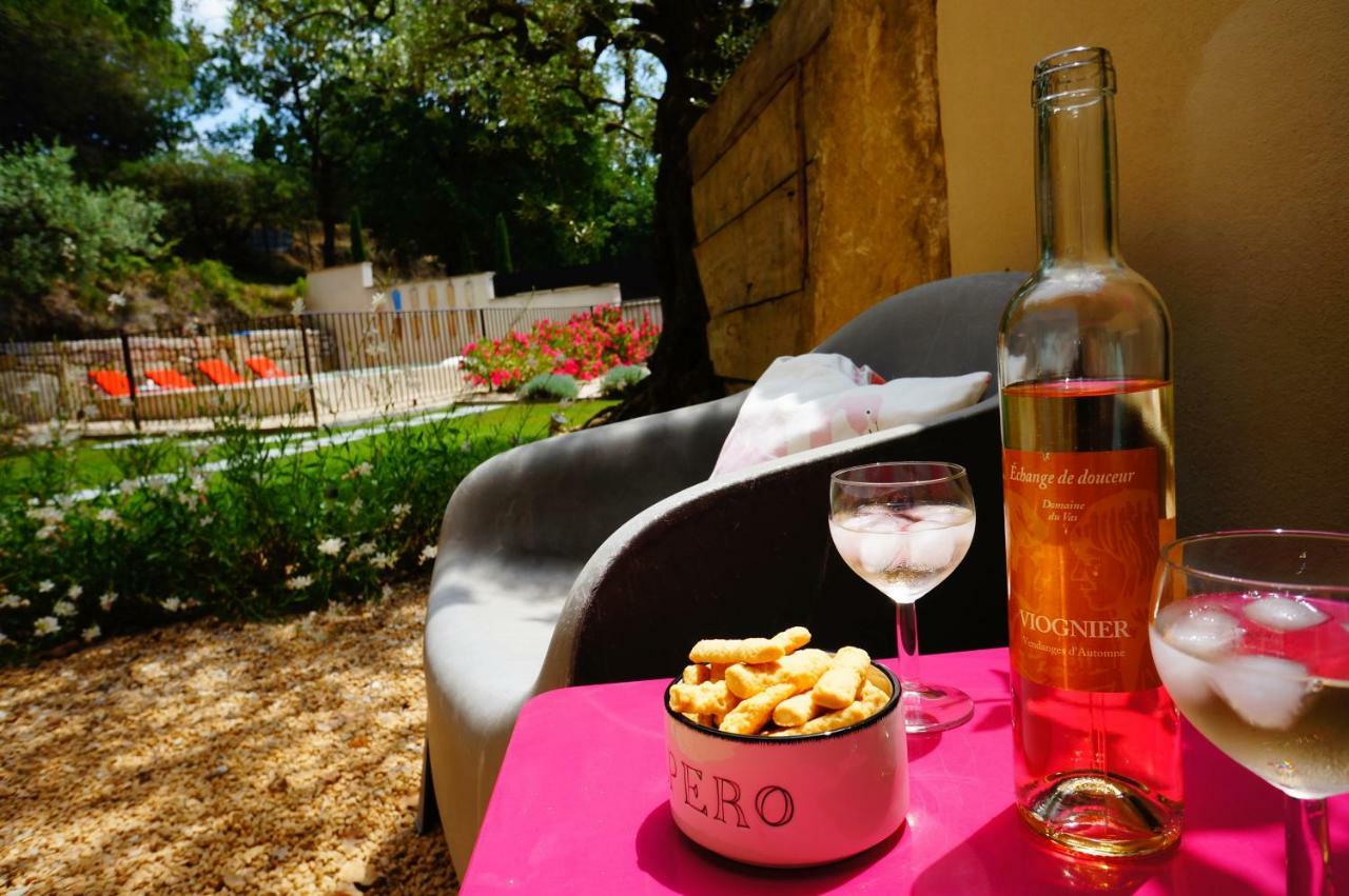 Le Clos Des Oliviers 아우비그난 외부 사진